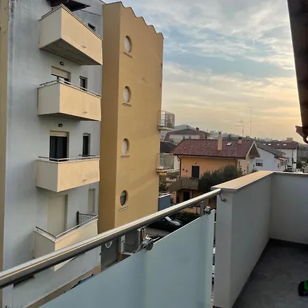 Wave House Apartment